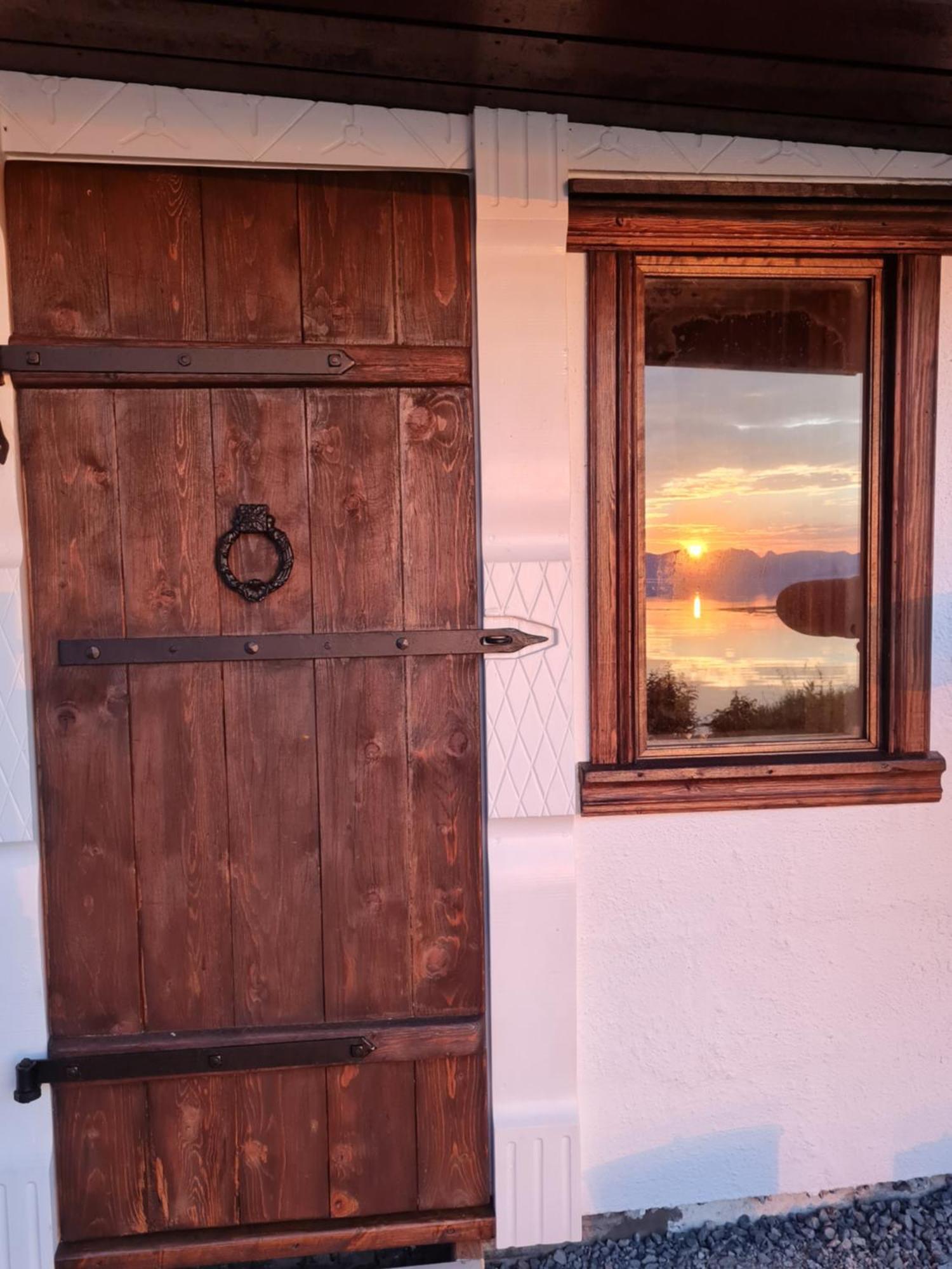 Prima Lofoten Myrland Exterior foto