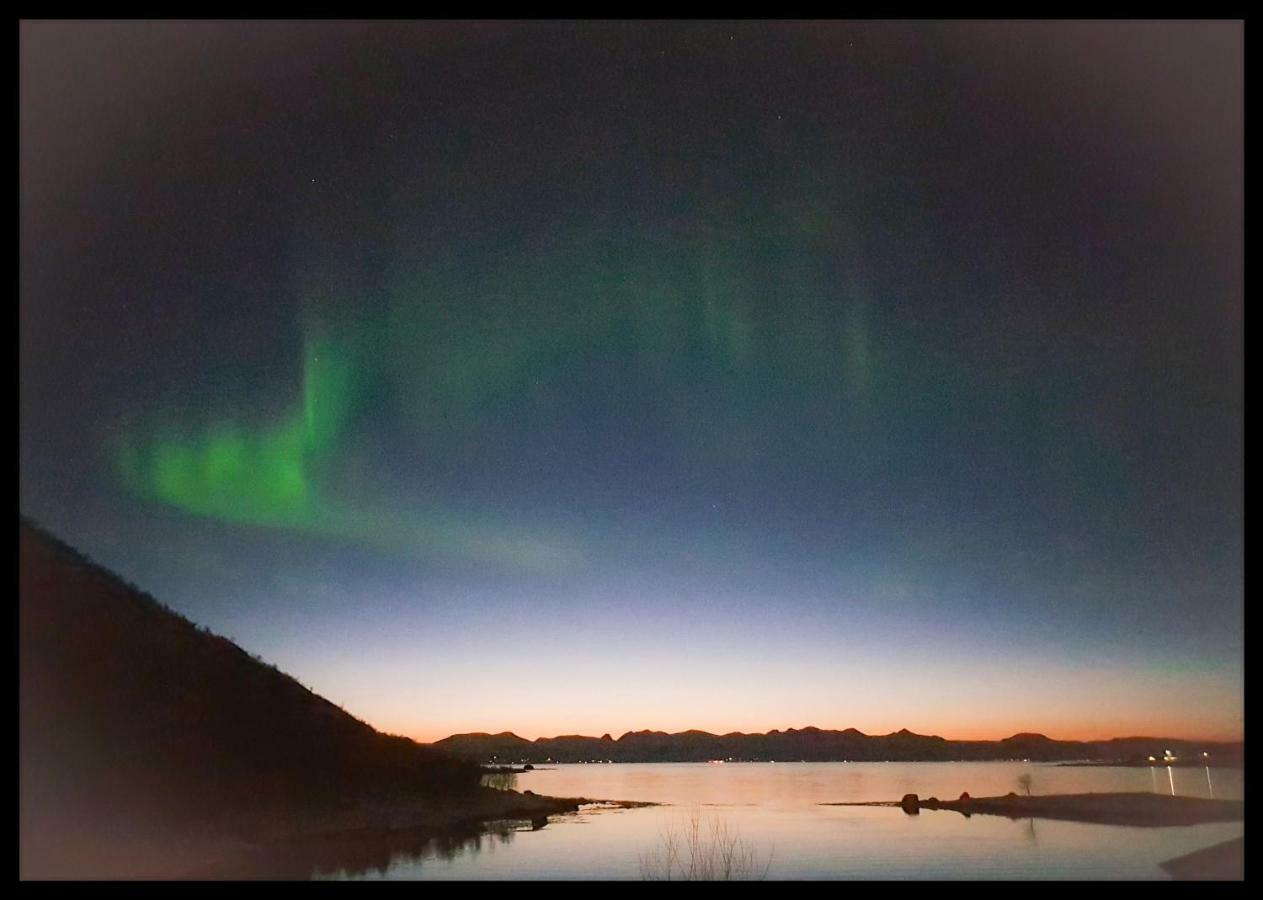 Prima Lofoten Myrland Exterior foto